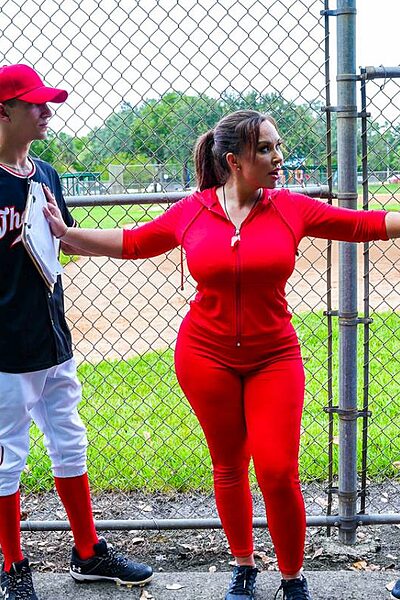 Milf Trainer With Big Tits Callie Brooks Fucks New Baseball Player For Welcome To The Team Image #1